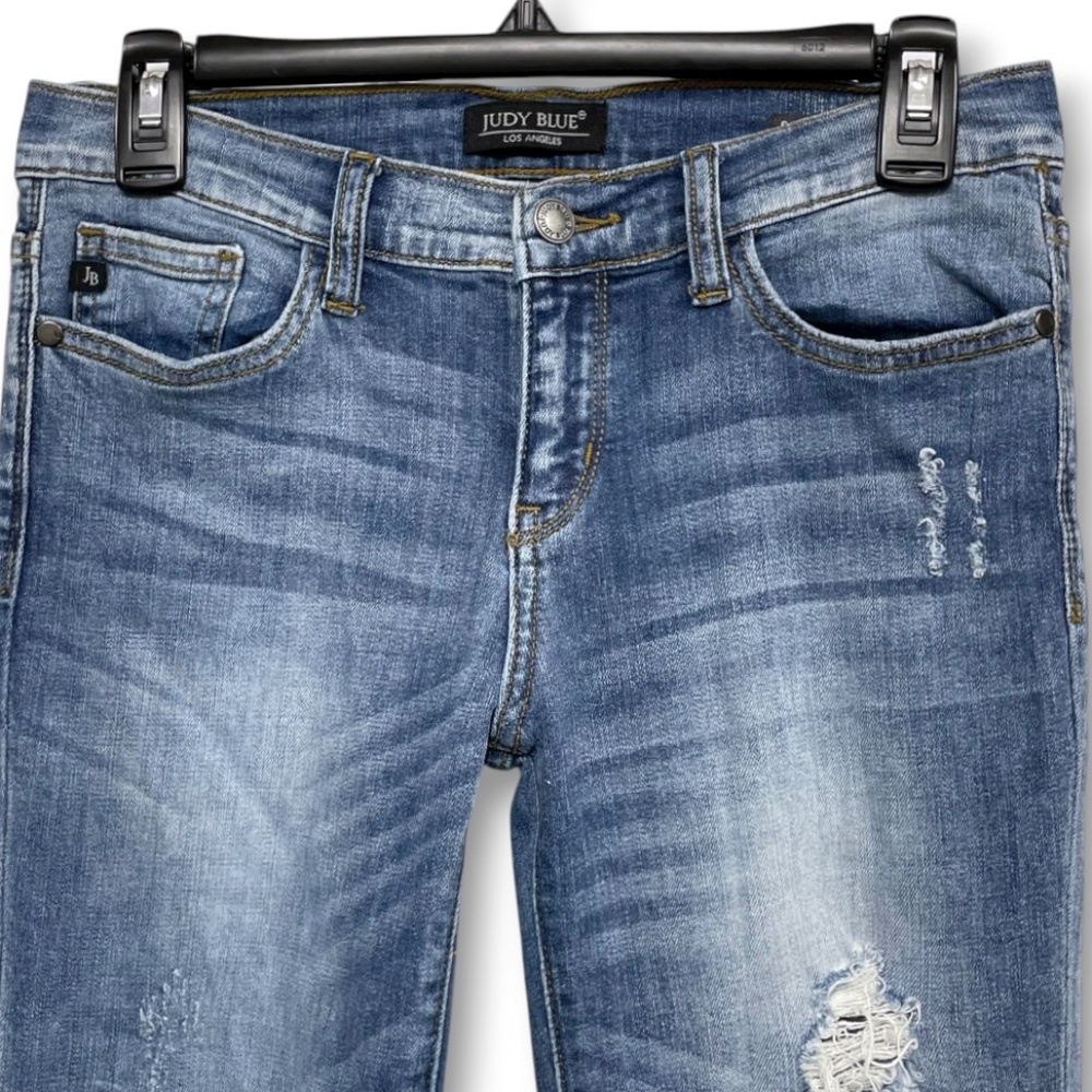 Judy Blue Cuffed Straight Leg Distressed Medium Wash Jeans Size 7/28 - Picture 3 of 12